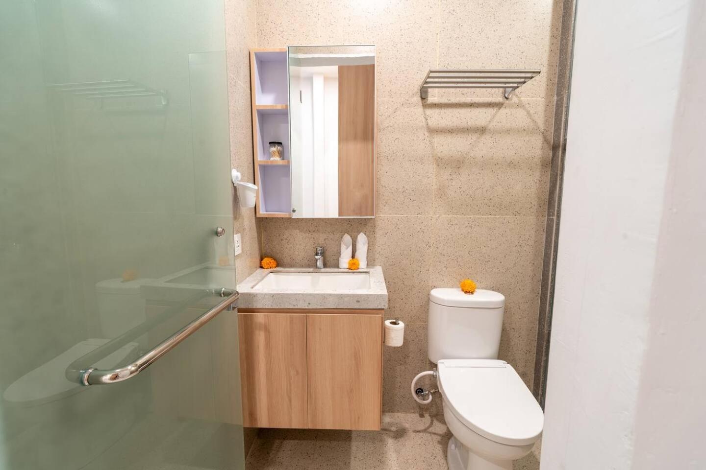 Alyxia 1 Bedroom Apartment In Central Seminyak Zewnętrze zdjęcie