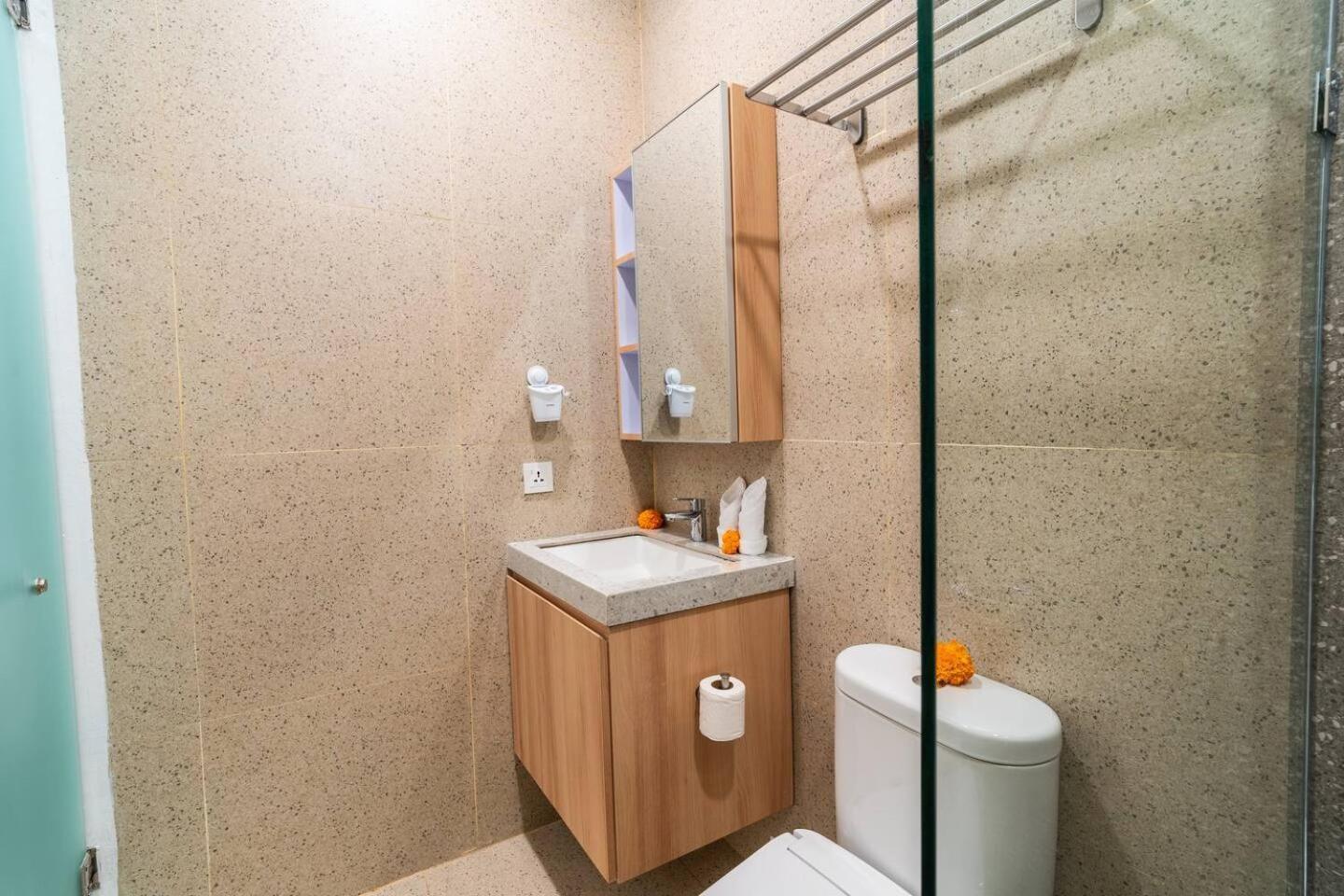 Alyxia 1 Bedroom Apartment In Central Seminyak Zewnętrze zdjęcie